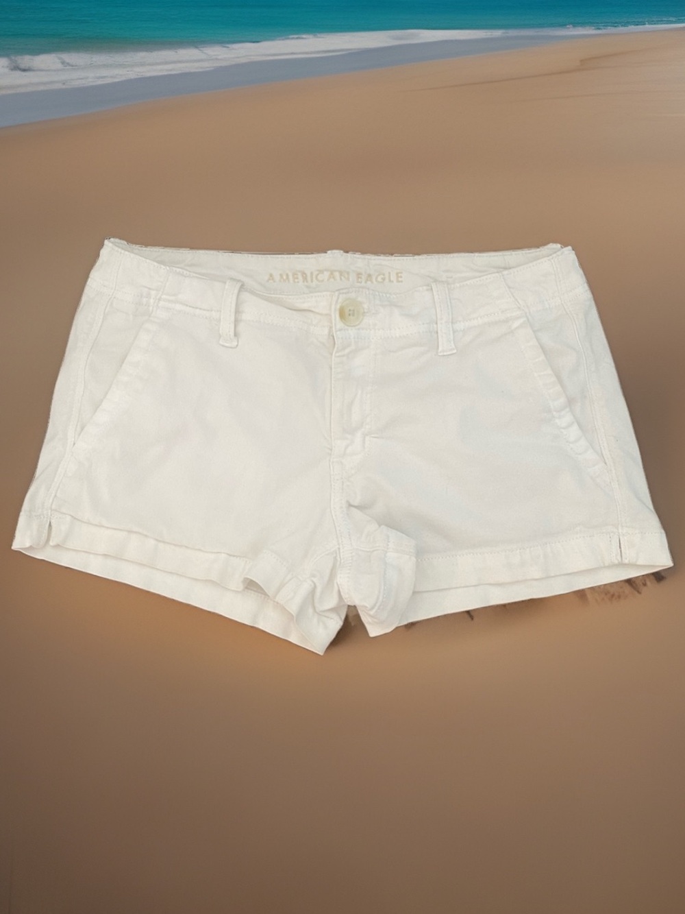 American Eagle White Super Stretch Shortie Shorts Cotton blend Size 8